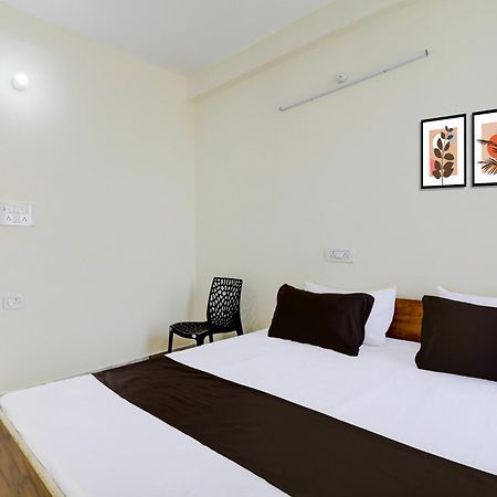 Hotel O Rn Chinhat Экстерьер фото