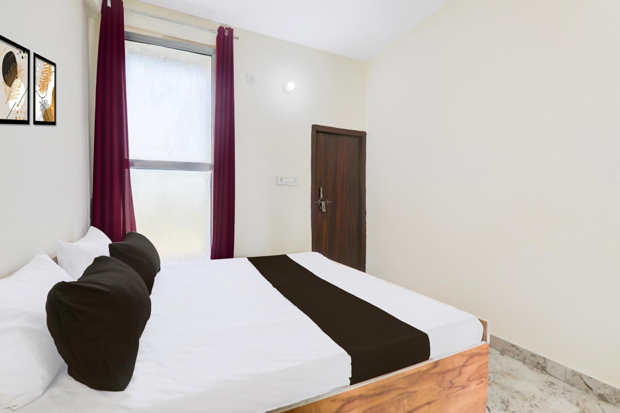 Hotel O Rn Chinhat Экстерьер фото
