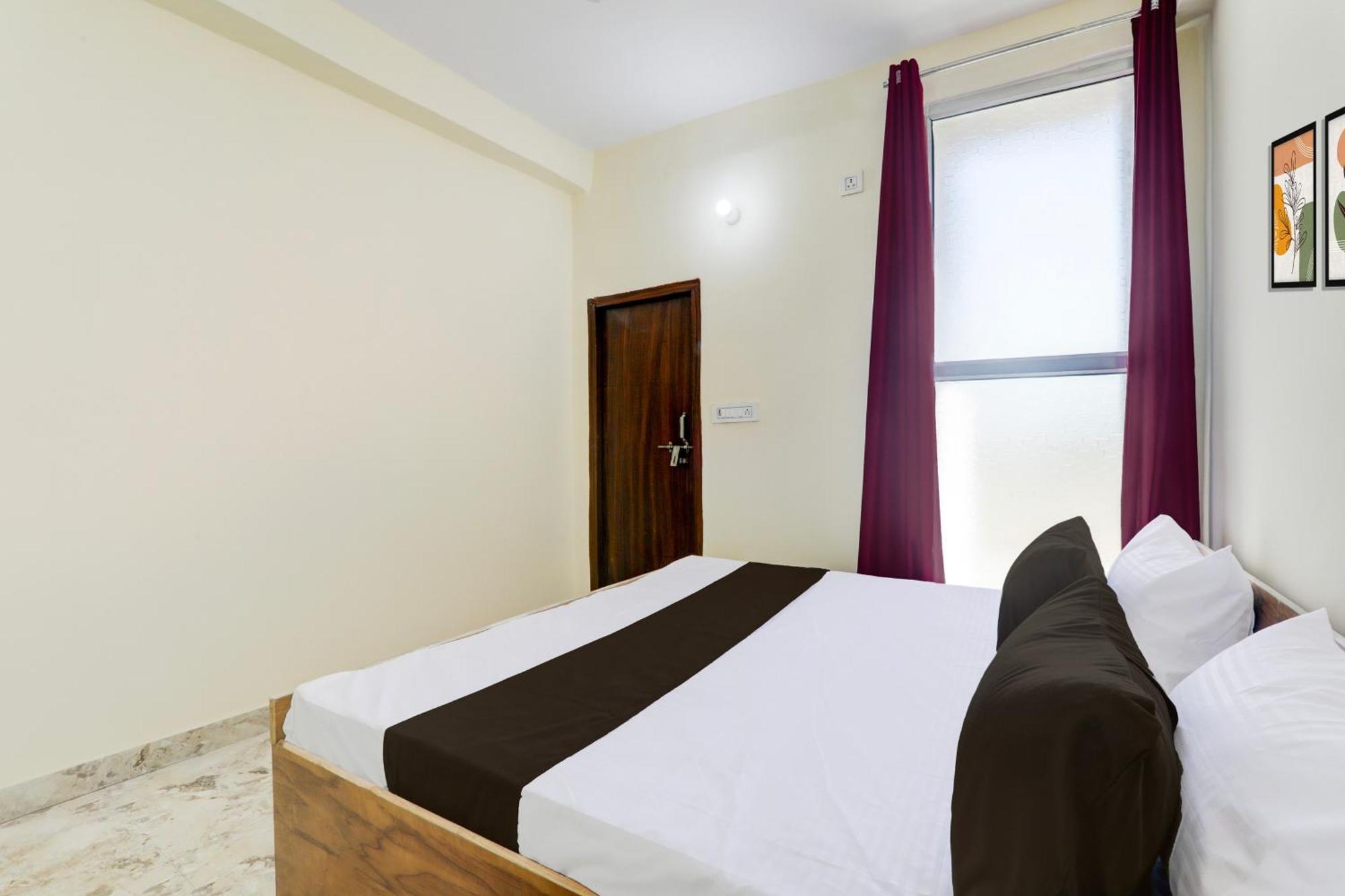 Hotel O Rn Chinhat Экстерьер фото