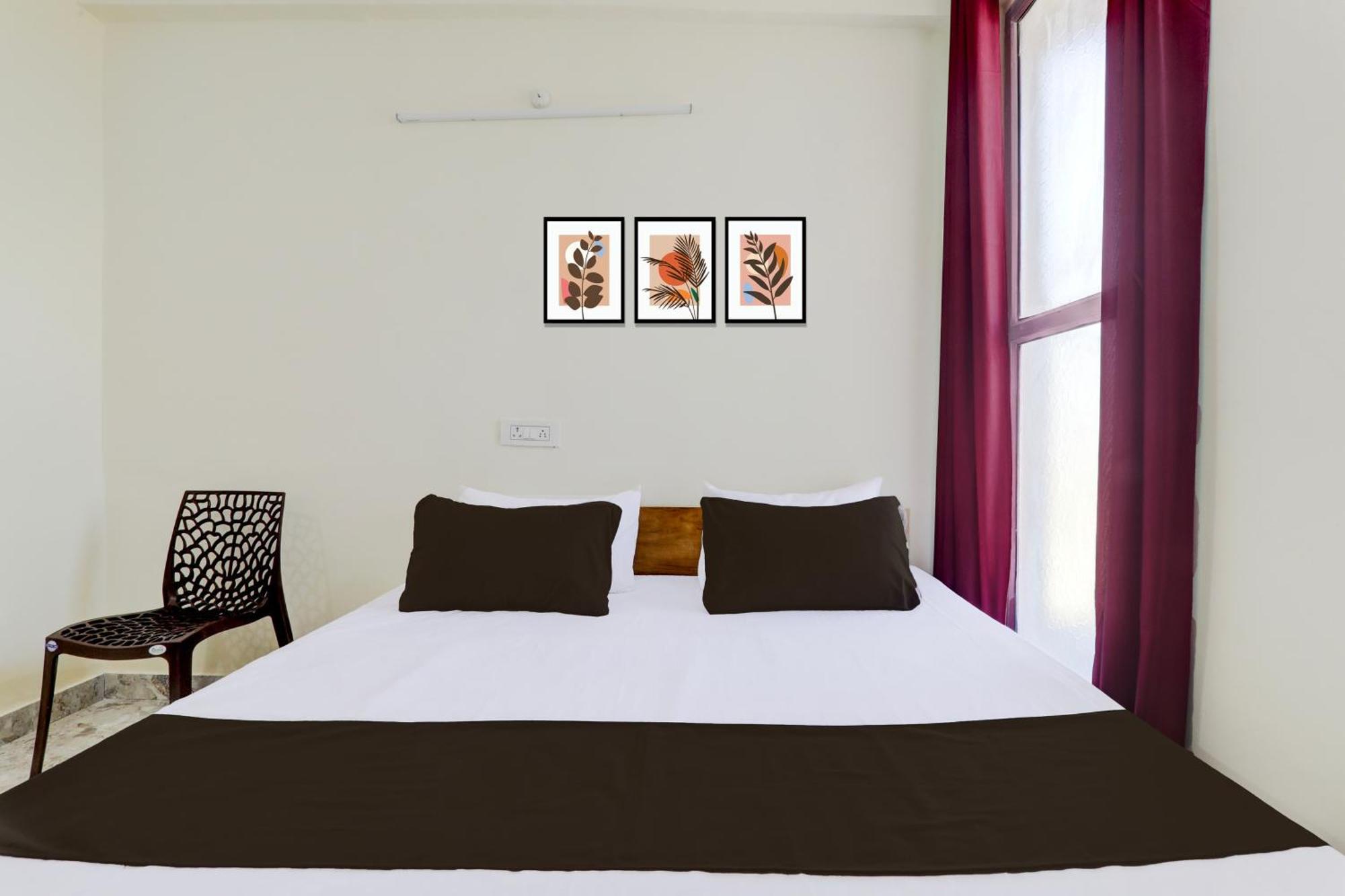 Hotel O Rn Chinhat Экстерьер фото
