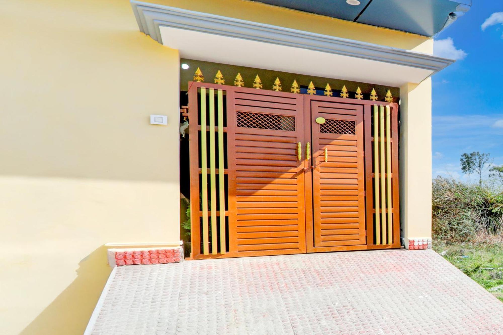 Hotel O Rn Chinhat Экстерьер фото